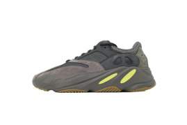 Picture of Yeezy 500 700 _SKUfw22293669588279838fw